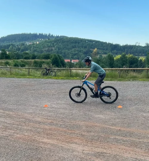 2ad455d3-dd09-45c8-8744-cd357de3